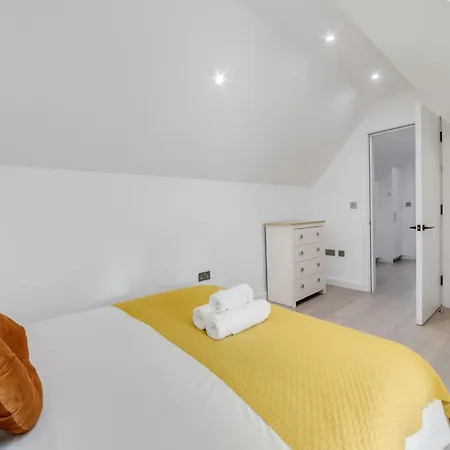 1 Bedroom Penthouse Apartment - Shoreditch, London By The Perfect Stay Exterior photo